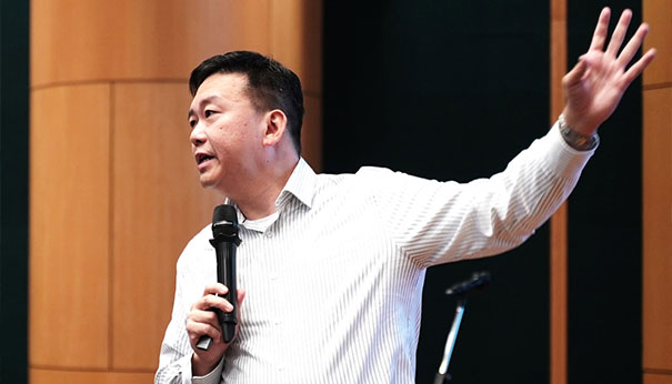 課程由團結香港基金成員機構中國文化研究院院長邱逸博士主講。