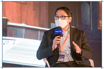 Mr Ho shared the process of collaborating with the Hong Kong Productivity Council (HKPC) to develop the intelligent robotic system at the 