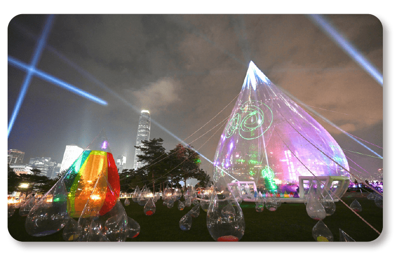 The Dancing Water Drops Exhibition was held from April to June 2025 at Tamar Park as well as the Central and Western District Promenade.