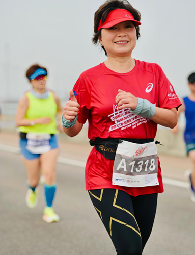 蔡局長認為教育工作猶如一場馬拉松賽事，必須持之以恆，久久為功。