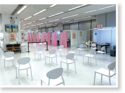 教育局九龍塘教育服務中心內的中央資源中心變身為社區疫苗接種中心2