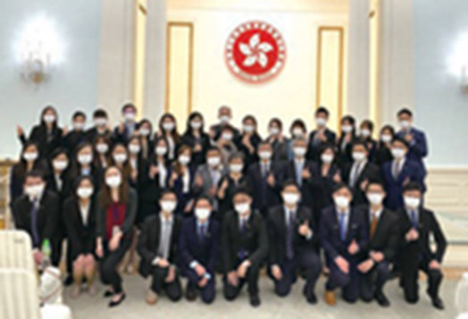 所有人員在典禮結束後拍大合照留念