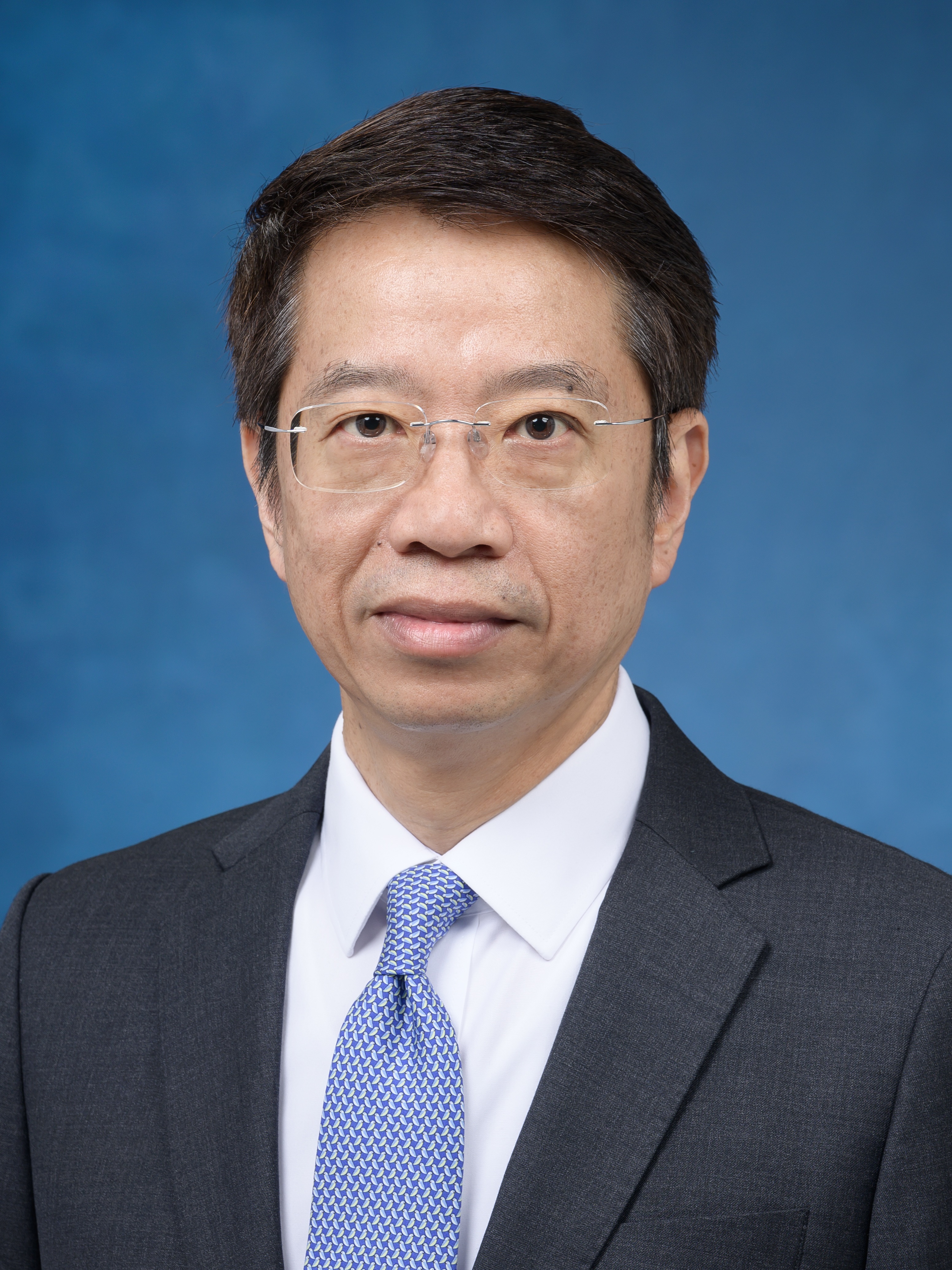 圖為梁卓文, JP